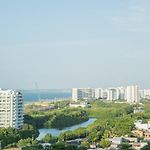 Luxury Apartment With Ocean View 15Th Floor